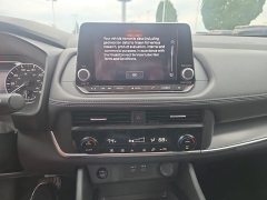 Used 2024  Nissan Rogue AWD SV at Landmark Auto Credit Center near springfield&comma; IL
