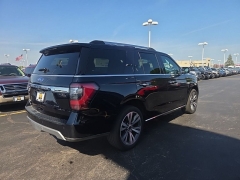 Used 2021  Ford Expedition Limited 4x4 at Landmark Auto Credit Center near springfield&comma; IL