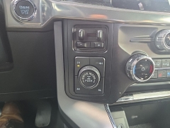 Used 2024  Ford F-150 LARIAT 4WD SuperCrew Box at Landmark Auto Credit Center near springfield&comma; IL