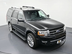 Used 2017  Ford Expedition 4d SUV 4WD Limited at Landmark Auto Credit Center near springfield&comma; IL