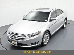 Used 2019  Ford Taurus 4d Sedan AWD Limited at Landmark Auto Credit Center near springfield&comma; IL