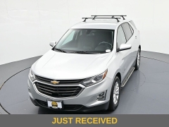 Used 2018  Chevrolet Equinox 4d SUV FWD LT w&sol;1LT at Landmark Auto Credit Center near springfield&comma; IL