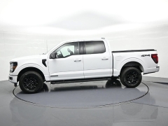 Used 2024  Ford F-150 XLT 4WD SuperCrew Box at Landmark Auto Credit Center near springfield&comma; IL
