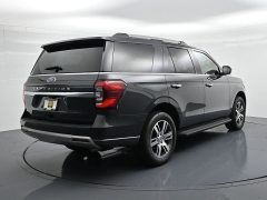 Used 2024  Ford Expedition Limited 4x4 at Landmark Auto Credit Center near springfield&comma; IL
