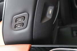 Used 2023  Kia Carnival SX Prestige FWD at Landmark Auto Credit Center near springfield&comma; IL