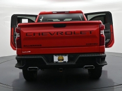 Used 2024  Chevrolet Silverado 1500 4WD Crew Cab 147" Custom Trail Boss at Landmark Auto Credit Center near springfield&comma; IL