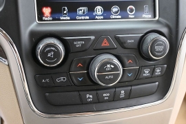 Used 2015  Jeep Grand Cherokee 4WD 4dr Overland at Landmark Auto Credit Center near springfield&comma; IL