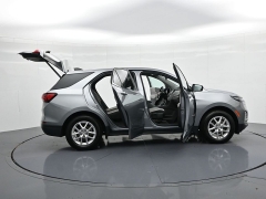 Used 2024  Chevrolet Equinox FWD 4dr LT w&sol;1LT at Landmark Auto Credit Center near springfield&comma; IL