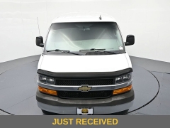 Used 2018  Chevrolet Express Wagon 3500 Wagon LT at Landmark Auto Credit Center near springfield&comma; IL