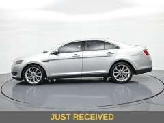 Used 2019  Ford Taurus 4d Sedan AWD Limited at Landmark Auto Credit Center near springfield&comma; IL