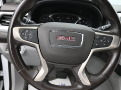 Used 2020  GMC Acadia 4d SUV FWD SLT V6 at Landmark Auto Credit Center near springfield&comma; IL
