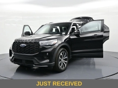 Used 2025  Ford Explorer ST-Line 4WD at Landmark Auto Credit Center near springfield&comma; IL
