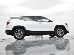 Used 2024  GMC Terrain AWD 4dr SLE at Landmark Auto Credit Center near springfield&comma; IL