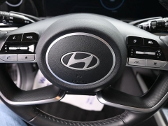 Used 2024  Hyundai Elantra Limited IVT at Landmark Auto Credit Center near springfield&comma; IL