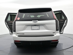 Used 2024  Cadillac Escalade 4WD 4dr Sport Platinum at Landmark Auto Credit Center near springfield&comma; IL