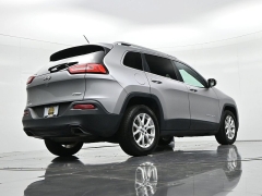 Used 2015  Jeep Cherokee 4WD 4dr Latitude at Landmark Auto Credit Center near springfield&comma; IL