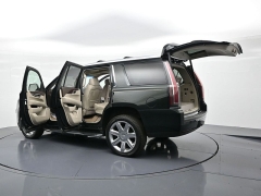 Used 2016  Cadillac Escalade 4d SUV 4WD Luxury at Landmark Auto Credit Center near springfield&comma; IL