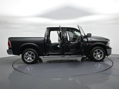 Used 2015  Ram 1500 4WD Crew Cab Laramie at Landmark Auto Credit Center near springfield&comma; IL