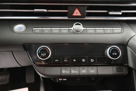 Used 2024  Hyundai Elantra SEL IVT at Landmark Auto Credit Center near springfield&comma; IL