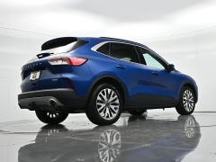 Used 2022  Ford Escape Titanium AWD at Landmark Auto Credit Center near springfield&comma; IL