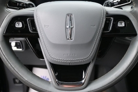 Used 2020  Lincoln Aviator 4d SUV AWD Reserve at Landmark Auto Credit Center near springfield&comma; IL