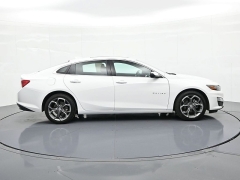 Used 2024  Chevrolet Malibu 4dr Sdn 1LT at Landmark Auto Credit Center near springfield&comma; IL