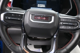 Used 2024  GMC Canyon 4WD Crew Cab AT4X at Landmark Auto Credit Center near springfield&comma; IL