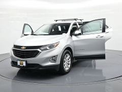 Used 2018  Chevrolet Equinox 4d SUV FWD LT w&sol;1LT at Landmark Auto Credit Center near springfield&comma; IL