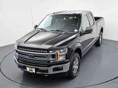 Used 2018  Ford F-150 4WD SuperCab Lariat at Landmark Auto Credit Center near springfield&comma; IL