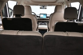 Used 2022  Lincoln Aviator Reserve AWD at Landmark Auto Credit Center near springfield&comma; IL