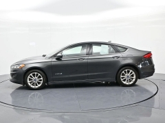 Used 2019  Ford Fusion Hybrid 4d Sedan FWD SE at Landmark Auto Credit Center near springfield&comma; IL