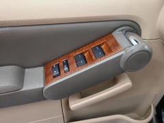 Used 2006  Ford Explorer 4d SUV 2WD Eddie Bauer V8 at Landmark Auto Credit Center near springfield&comma; IL