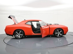 Used 2017  Dodge Challenger R&sol;T Plus Shaker Coupe at Landmark Auto Credit Center near springfield&comma; IL