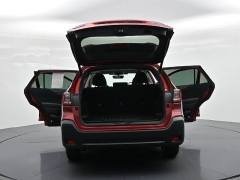 Used 2025  Subaru Outback Premium AWD at Landmark Auto Credit Center near springfield&comma; IL