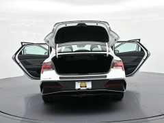 Used 2024  Hyundai Elantra Limited IVT at Landmark Auto Credit Center near springfield&comma; IL