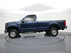 Used 2018  Ford Super Duty F-350 SRW 4WD Reg Cab 8' Box at Landmark Auto Credit Center near springfield&comma; IL