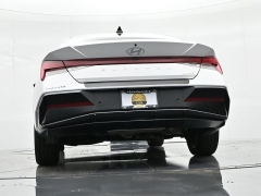 Used 2024  Hyundai Elantra Limited IVT at Landmark Auto Credit Center near springfield&comma; IL