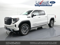  2023 GMC Sierra 1500 4WD Crew Cab 147" Denali Ultimate at Landmark Auto Credit Center near springfield&comma; IL