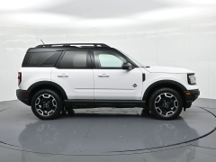 Used 2022  Ford Bronco Sport Outer Banks 4x4 at Landmark Auto Credit Center near springfield&comma; IL