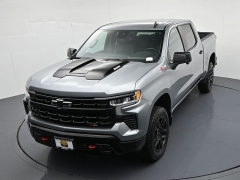 Used 2024  Chevrolet Silverado 1500 4WD Crew Cab 147" LT Trail Boss at Landmark Auto Credit Center near springfield&comma; IL