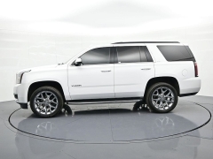 Used 2019  GMC Yukon 4d SUV 4WD SLT at Landmark Auto Credit Center near springfield&comma; IL