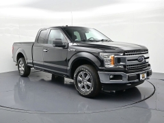 Used 2018  Ford F-150 4WD SuperCab Lariat at Landmark Auto Credit Center near springfield&comma; IL
