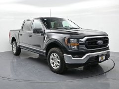 Used 2023  Ford F-150 4WD XLT SuperCrew 5&period;5' Box at Landmark Auto Credit Center near springfield&comma; IL