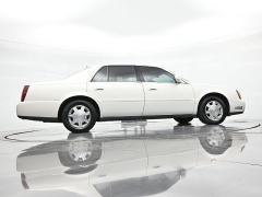 Used 2005  Cadillac DeVille 4dr Sdn at Landmark Auto Credit Center near springfield&comma; IL