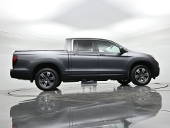 Used 2017  Honda Ridgeline Crew Cab AWD RTL-T at Landmark Auto Credit Center near springfield&comma; IL