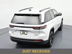 Used 2023  Jeep Grand Cherokee Limited 4x4 at Landmark Auto Credit Center near springfield&comma; IL