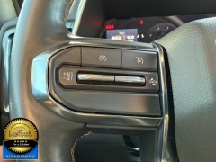 Used 2024  GMC Canyon 4WD Crew Cab AT4 at Landmark Auto Credit Center near springfield&comma; IL