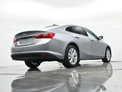 Used 2024  Chevrolet Malibu 4dr Sdn 1LT at Landmark Auto Credit Center near springfield&comma; IL