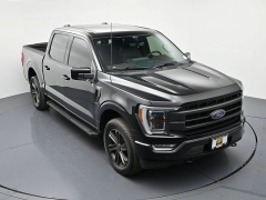 Used 2022  Ford F-150 4WD SuperCrew 5&period;5' Box at Landmark Auto Credit Center near springfield&comma; IL