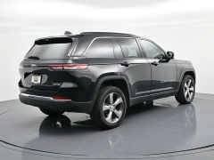 Used 2025  Jeep Grand Cherokee Limited 4x4 at Landmark Auto Credit Center near springfield&comma; IL